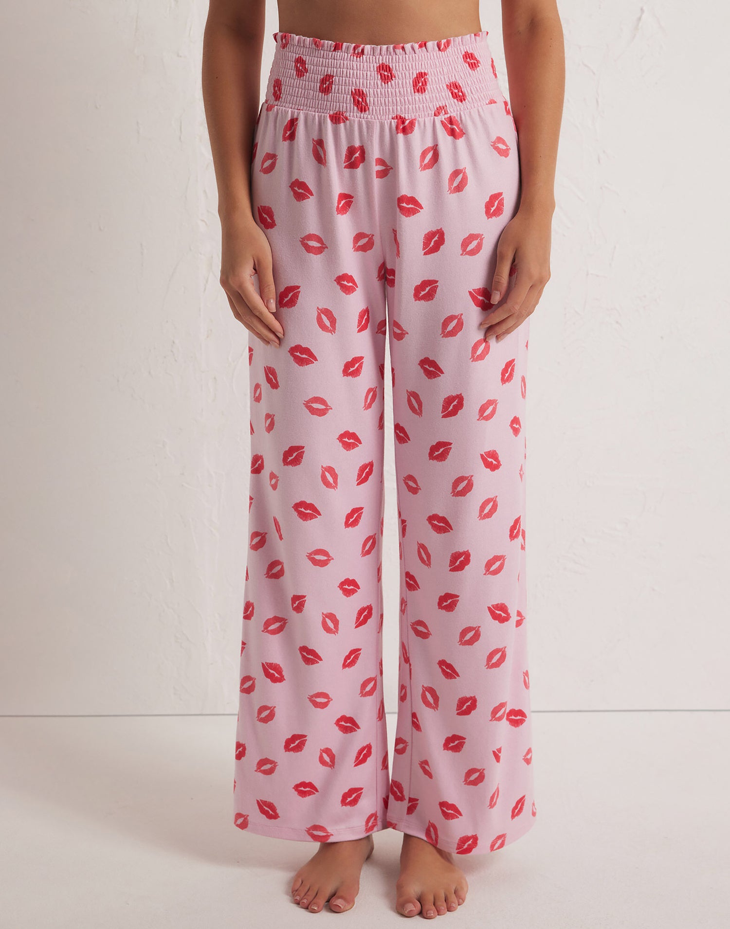 Dawn Kisses Lounge Pant in Cotton Candy Beach Bunny Beach Bunny