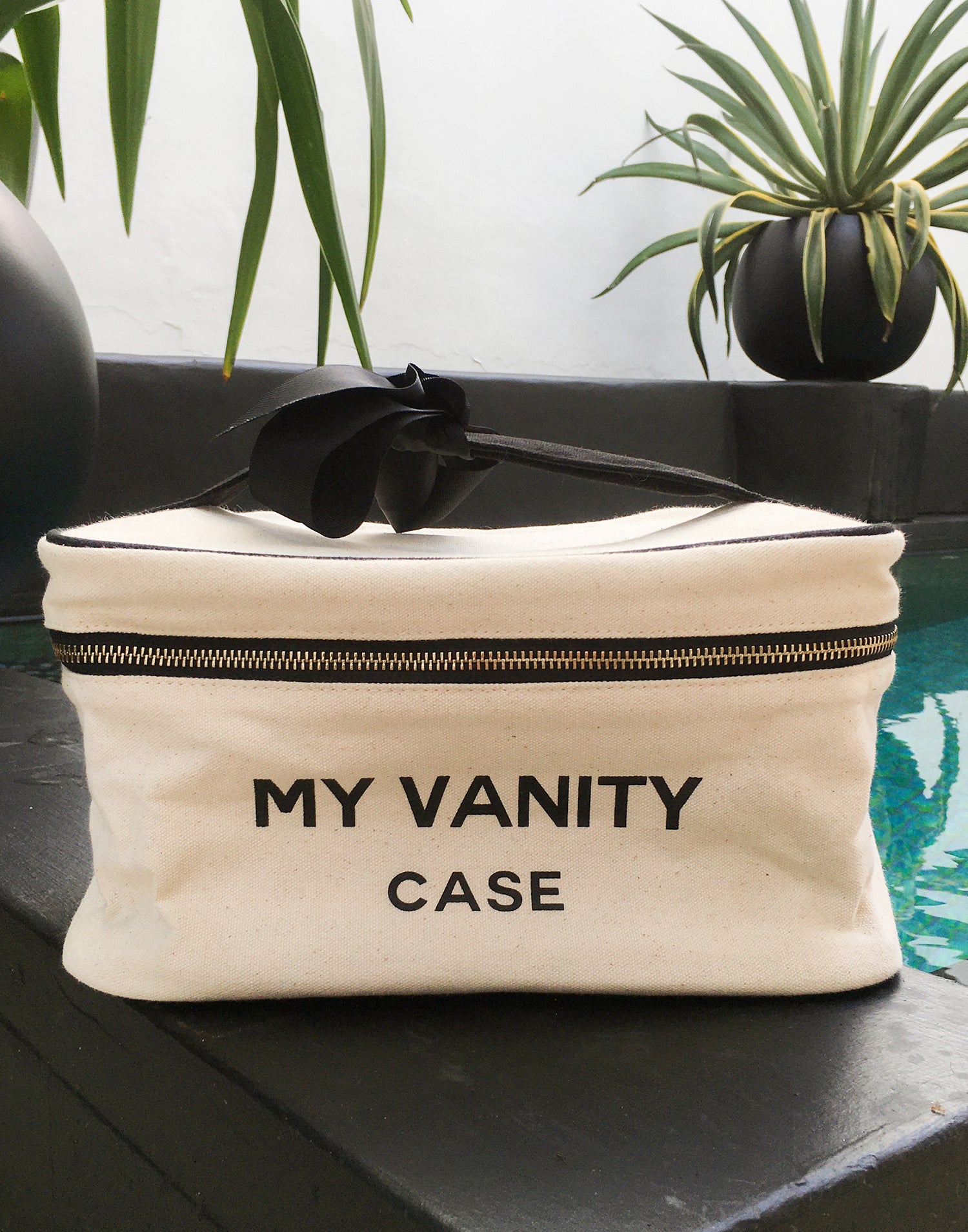 My Vanity Case in White by Bag-all - Product View